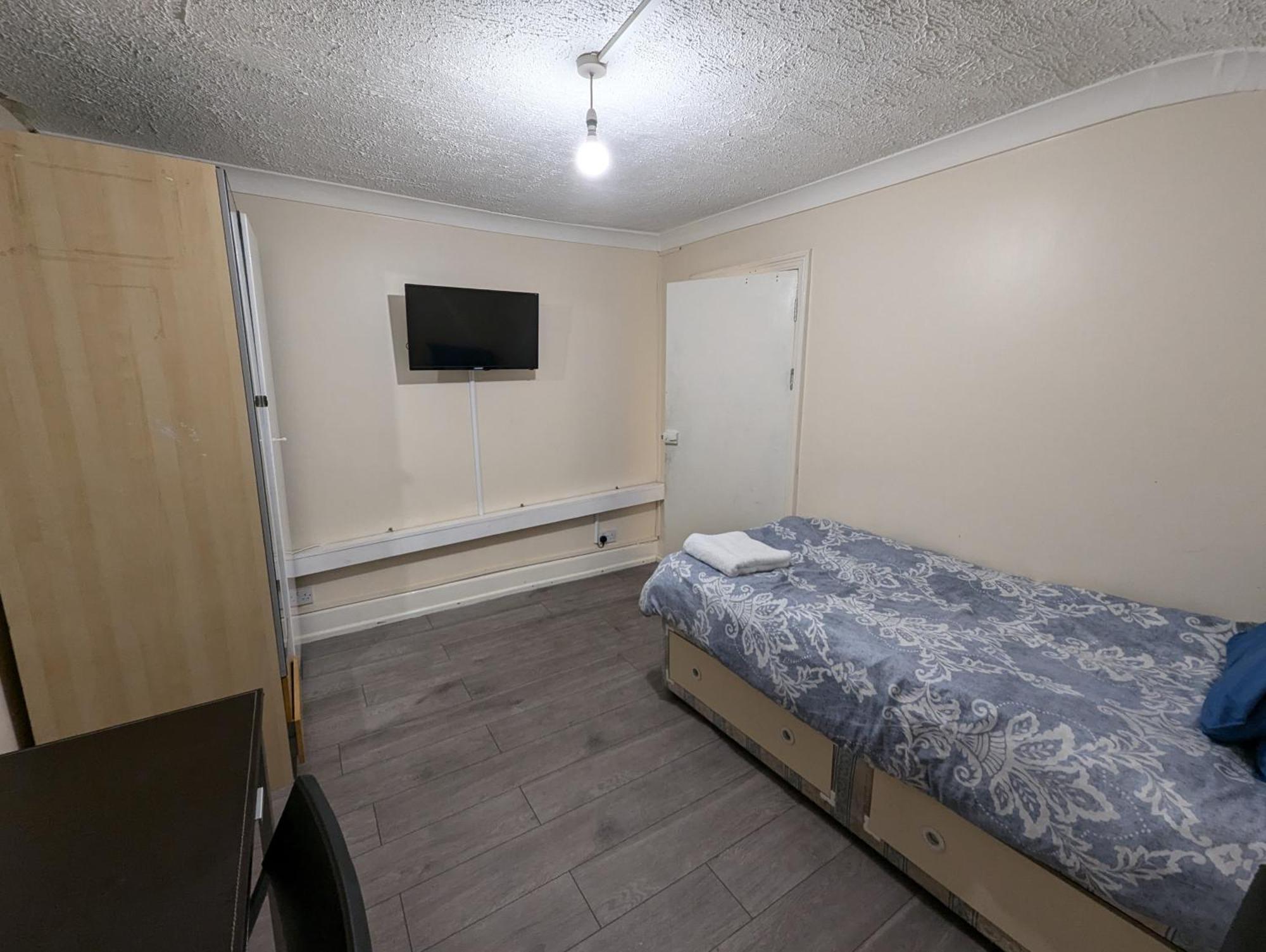 3 Portland Road Appartement Southall Buitenkant foto